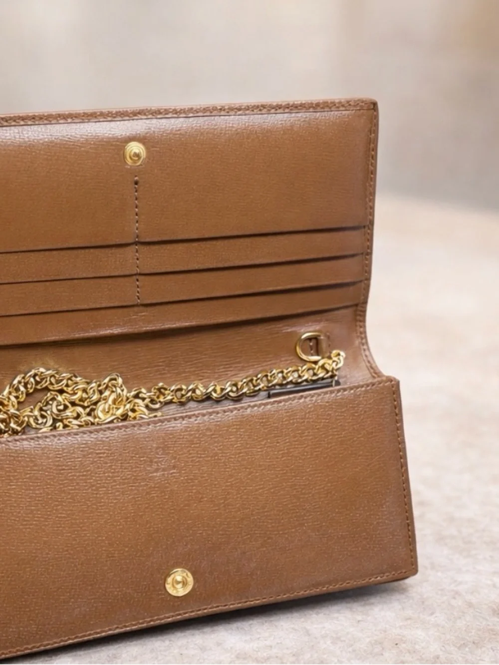 Gucci Beige Brown Monogram Continental Wallet with Gold Horsebit - Picture 3 of 3